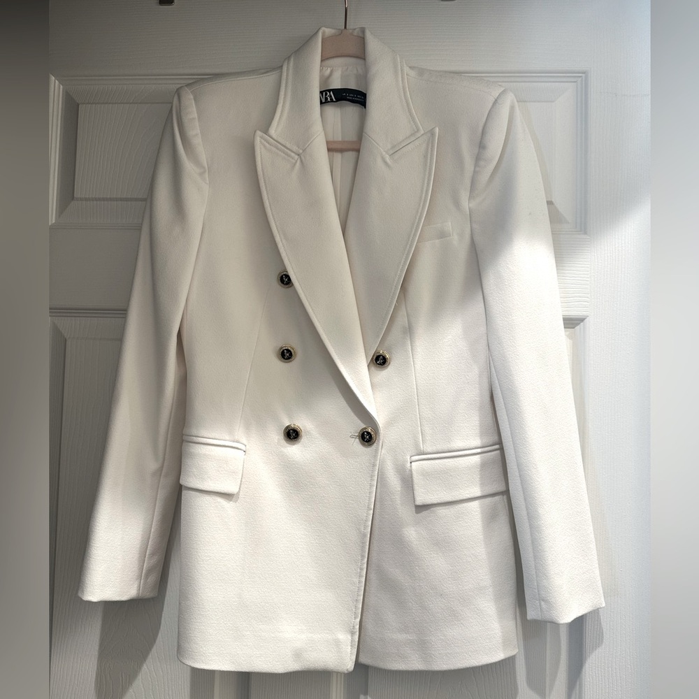 White blazer S